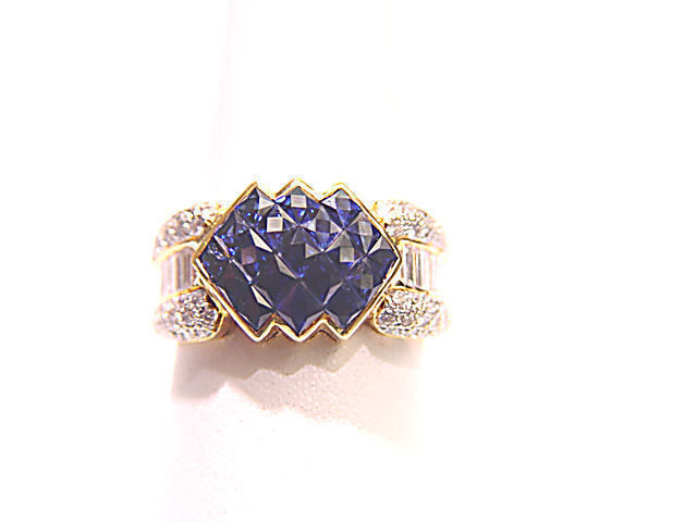 ELEGANT FRENCH SHAPE SAPPHIRE BAGUETTE SHAPE CHANNEL SET DIAMOND