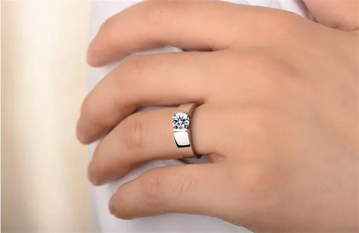 Luxury Fashion Man'S and Woman'S Diamond Wedding Ring Silver Ring Titanium Steel Ring Engagement Bijoux Jewelry