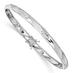 14 Karat White Gold Satin Diamond-Cut Flexible Bangle
