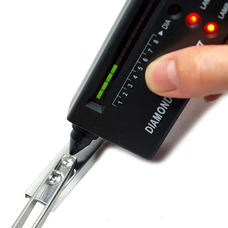 1PC LED Diamond Indicator Test Pen Diamond Tester Gemstone Gem Selector Jewelry Watcher Tool (Without Battery)