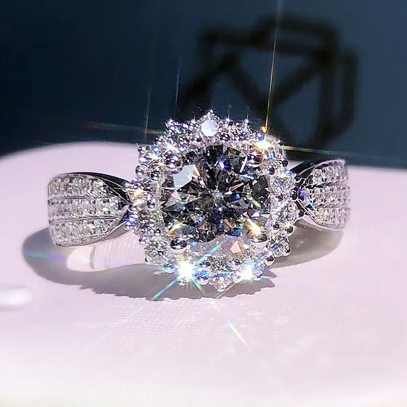 Exquisite Gorgeous 925 Sterling Silver Ring round Cut Moissanite Diamond Bridal Engagement Wedding Band Rings Women'S Birthday Proposal Party Jewelry Gift Size