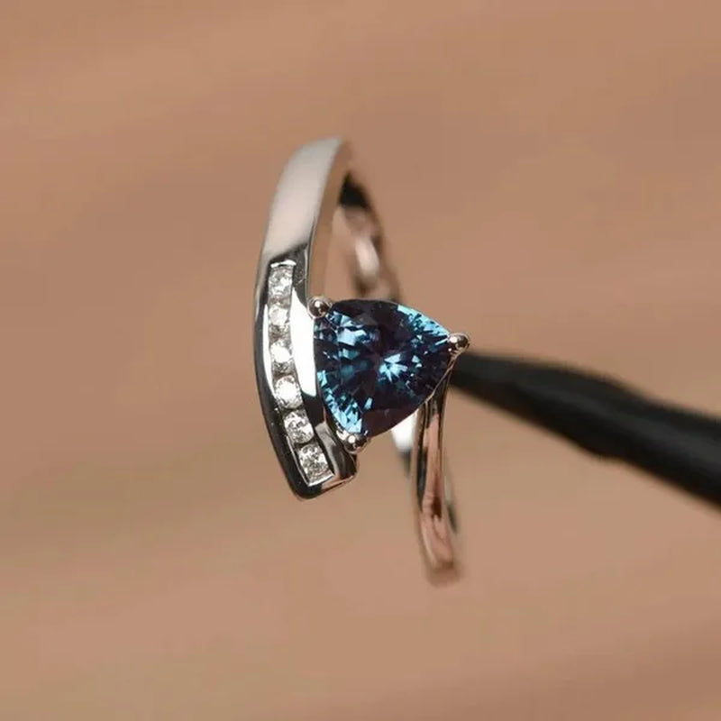 Genuine STriangle Topaz Rings for Women Bridal Wedding Gemstone Rings