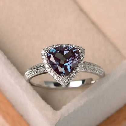 Exquisite Triangle Cut Alexandrite Rings Bridal Wedding Trillion Gemstone Rings for Women Fashion Accessories
