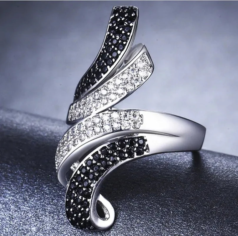 Gorgeous  Silver Crown Natural Gemstones White Sapphire And Black Sapphire Birthstone Bride Wedding Engagement Multilayer Rose Flower Ring Size 6 7 8 9 10