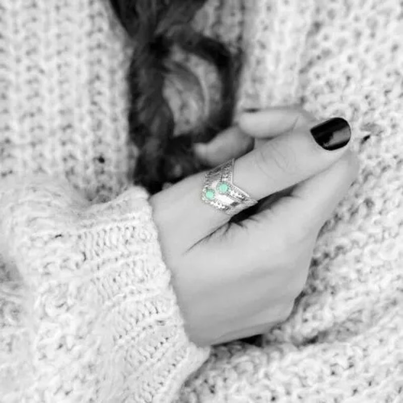 Antique 925 Sterling Silver Turquoise Ring for Women Boho Bohemian Blue Stone Thumb Chevron
