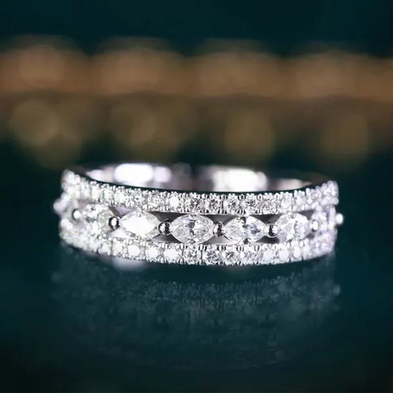 Women'S Fashion Ring Marquise Cut Rings for Women Princess Proposal Engagement Party Accessories Elegant Female Bride Wedding Band Anniversary Gift Size 4-12 Bague Femme