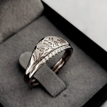 2Pcs/Set Women'S Fashion Jewelry Exquisite 925 Sterling Silver Ring Personality Carved Rose Flower Stackable Diamond Wedding Rings Set Beautiful Princess Bride Proposal Engagement Cocktail Party Accessories Anniversary Gift Size US4-12 Bague Femme