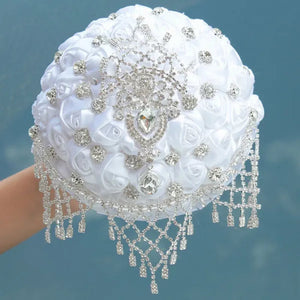 18CM Luxury Crystal Brooch Bridesmaid Bridal Bouquet Rhinestone Tassel White Silk Rose Wedding Flower Bouquet Ribbon Artificial Flower Wedding Supplies