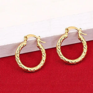 Vintage Geometric Hoop Earrings Gold Plated Earrings for Women round Earrings Personality Spiral Stud Earrings Bride Wedding Engagement Anniversary Gift Jewelry