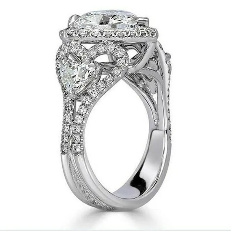 Gorgeous Exquisite Heart Rings for Women White Crystal Zircon Jewelry Fashion Bride Engagement Wedding Party Gift