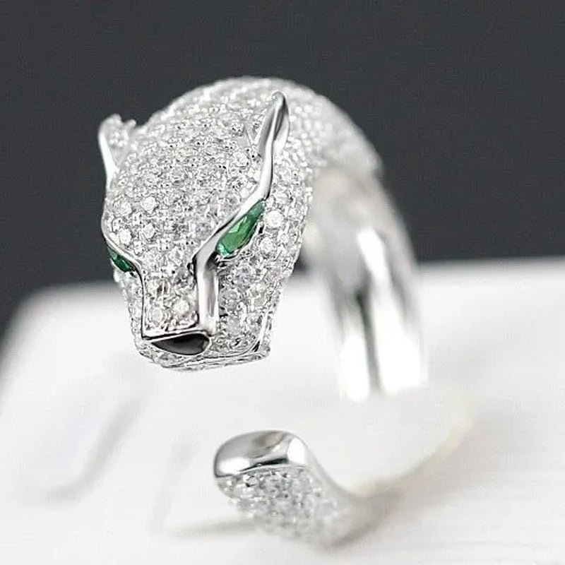 Personality 925 Sterling Silver Plated Jaguar Rings with Green Rhinestone Eyes Animal Fashion Costume Rings for Men and Women