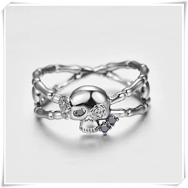 Fashion Simple Retro Punk Style Gothic Skull Rings for Women Cocktail Ring Skeleton Knuckle Jewelry Size5 6 7 8 9
