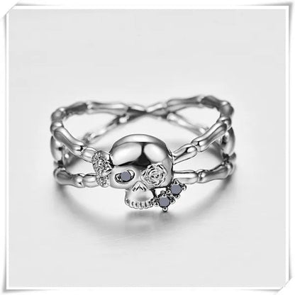 Fashion Simple Retro Punk Style Gothic Skull Rings for Women Cocktail Ring Skeleton Knuckle Jewelry Size5 6 7 8 9