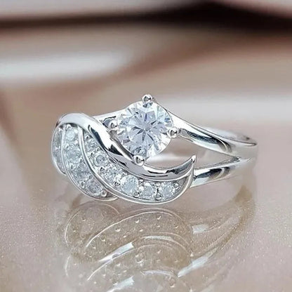 Gold&White Sapphire Angel Wings Charming Diamond Princess Ring Romantic Bride Proposal Eternity Ring Anniversary Christmas Gift for Girlfriend Mother's Day Gift Jewelry Size 5-11