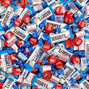 Patriotic Candy, Independence Day Chocolate Mix - HERSHEY’S KISSES and NUGGETS, HERSHEY’S COOKIES ‘N’ CREME Bar, Reesescups (3 Pound Bag - Approx. 160 Count)