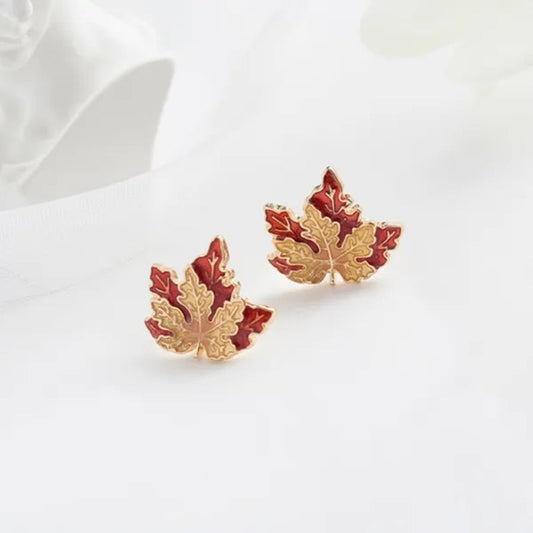 Maple Leaf Small Stud Earrings Gold Earrings Luxury Jewelry
