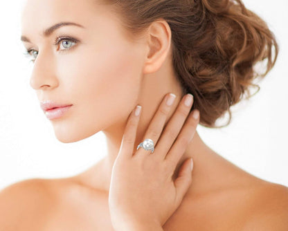 White South Sea Cultured Pearl Ring for Women 14K Gold Sia Pearl and Diamond Ring