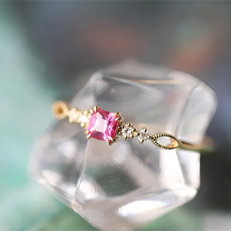 Women Dainty 18K Gold Plated Plated Quadrate Red Rubine Gemstone Diamond Rings Wedding Engagement Courtship Ring Jewelry