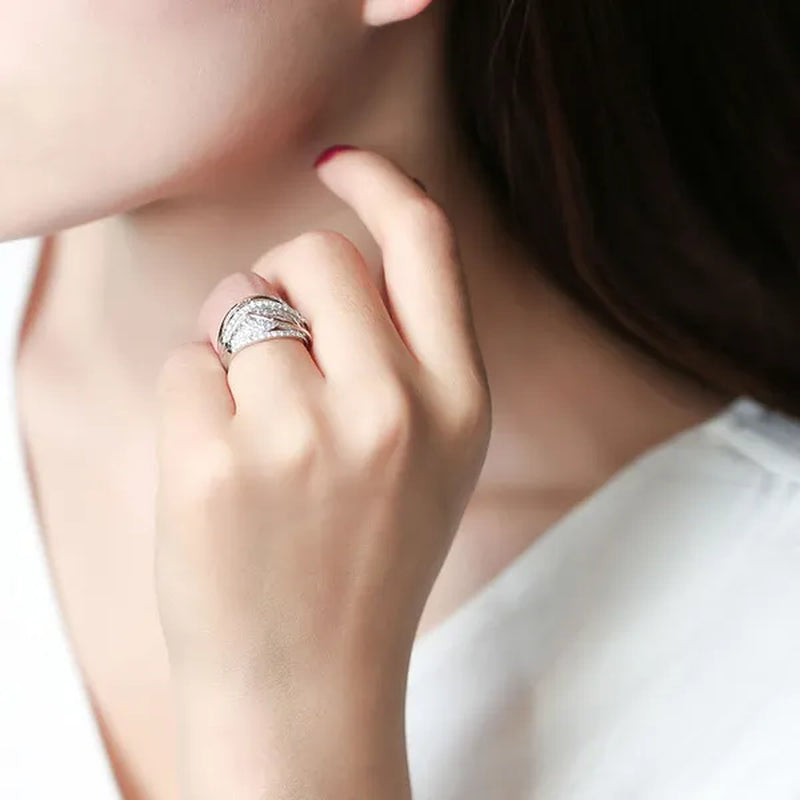 Exquisite luxury women's fashion dazzling ring jewelry  two-tone   white  Zircon ring elegant princess romantic bride engagement wedding ring noble anniversary ring Christmas gift jewelry size US5-11
