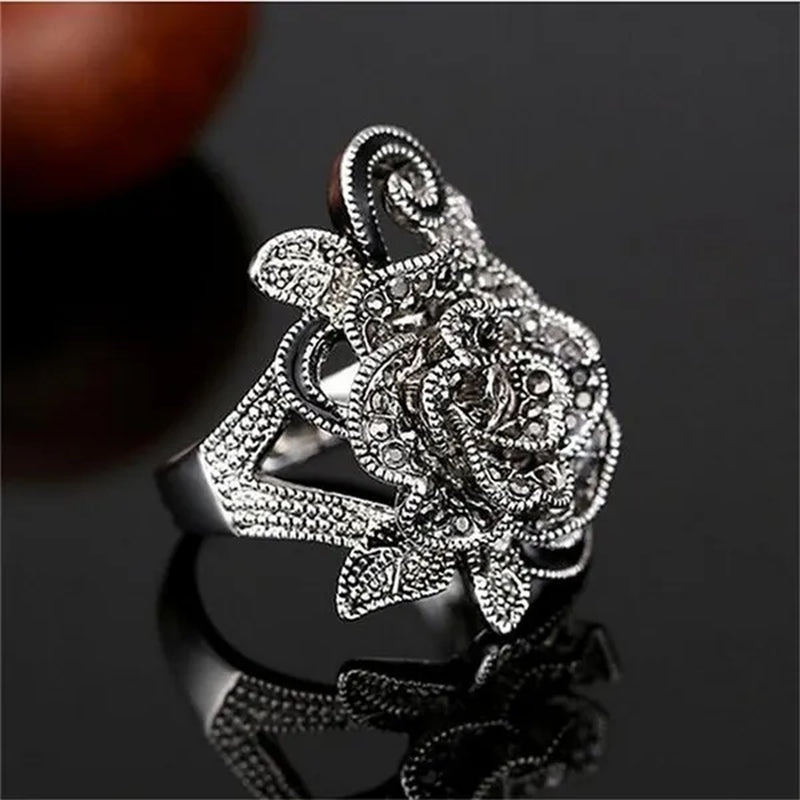 US/UK Trendy Women Retro Rose Flower Ring Black Crystal Vantige Big Flower Rings Jewelry Gift