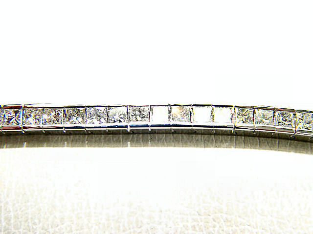 DIAMOND 62 PRINCESS SHAPE CHANNEL SET DIAMOND BRACELET