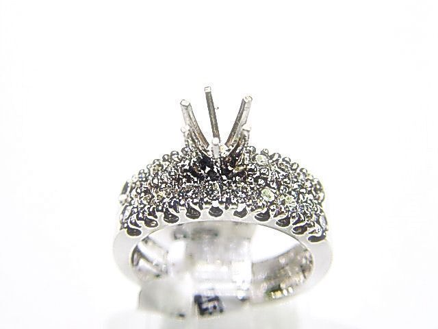 GLAMOROUS 18 ROUND BRILLIANT DIAMOND SETTING BAND 6 PRONG