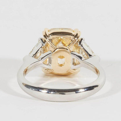 Lovely 5 Carat Fancy Yellow Engagement Ring GIA Certified 5.02 CT
