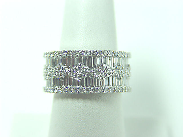 DIAMOND ROUND BR SHAPE 148 STONE BAGUETTE SHAPE 119 STONE SHAPE DIAMOND
