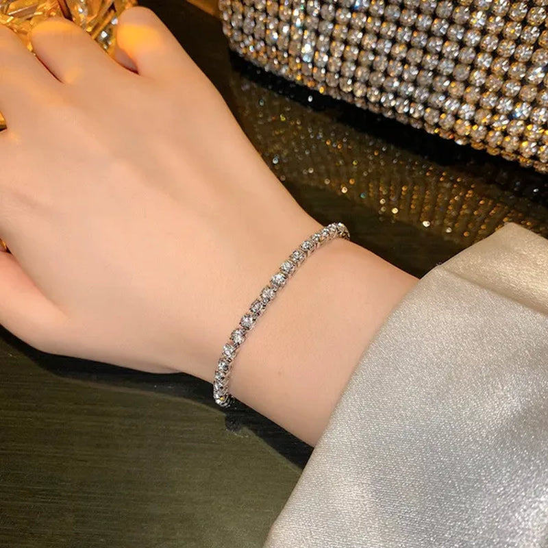New Exquisite Women's Fashion Golden Silver Luxury Crystal Diamond Bracelet Temperament Personality Size Adjustable Bracelet Jewelry Gift