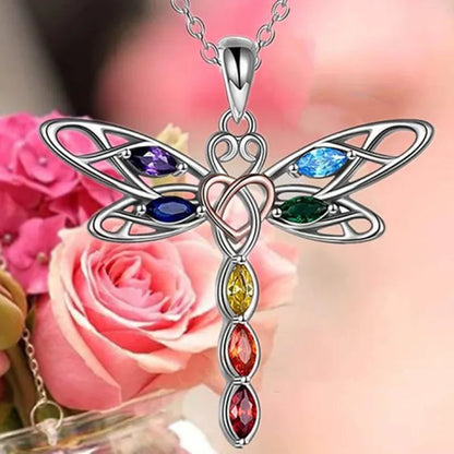 Delicate Colorful Zircon Dragonfly Necklace Insect Dragonfly Wings Pendant Engagement Necklaces for Women Insect Jewelry Creative Dragonfly Accessories Birthday Party Anniversary Gift
