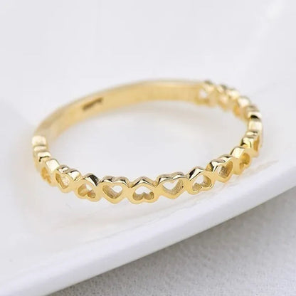 Exquisite Luxurious Classic Elegant simple Womens Heart-shaped openwork lace-edge style ring Small charming ring hollow Heart Band Dainty Promise Wedding Love Rings Anniversary Gifts Bride Wedding Engagement Rings