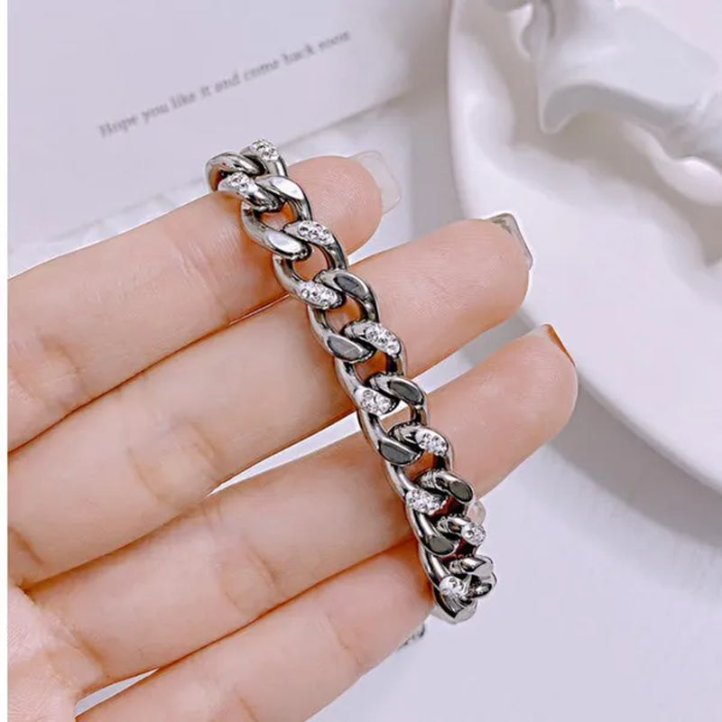 8.5Mm Wide Adjustable Curb Link Chain Bracelet Inlay Delicate Cubic Zirconia CZ Stone for Women Girls Titanium Steel Chunky Cuban Curb Chain Bracelets Bangle Lady Jewelry Silver / Gold
