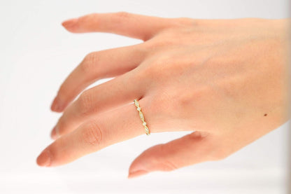 14K Yellow Gold Natural White Diamond Ring for Women | Ethically, Authentically & Organically Sourced (Round-Cut) Shaped Diamond Hand-Crafted Jewelry for Her | Diamond Ring for Women