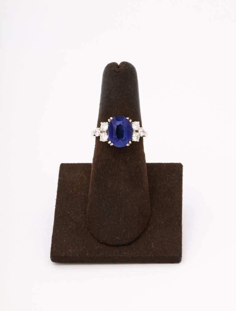 4.54ct Intense Blue Ceylon Sapphire Diamond 18k White Gold Ring