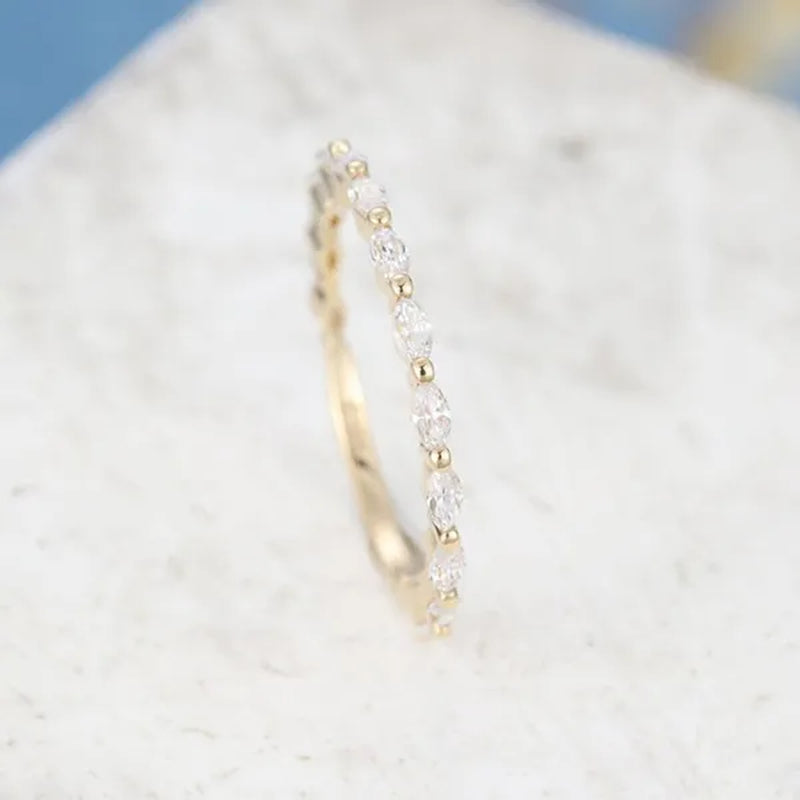 Gorgeous So Simple Shiny Marquise Ring Exquisite Stacking Rings for Women Wedding Accessories Elegant Princess Birthday Party Proposal Engagement Jewelry Band Gift for Bride Size 4-12 Bague Femme