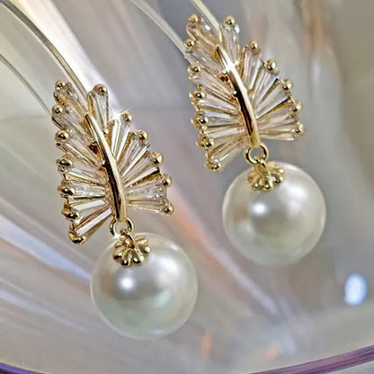 Trendy Micro Pave Cubic Zirconia Leaf Pearl Drop Earrings for Women Elegant Temperament Jewelry