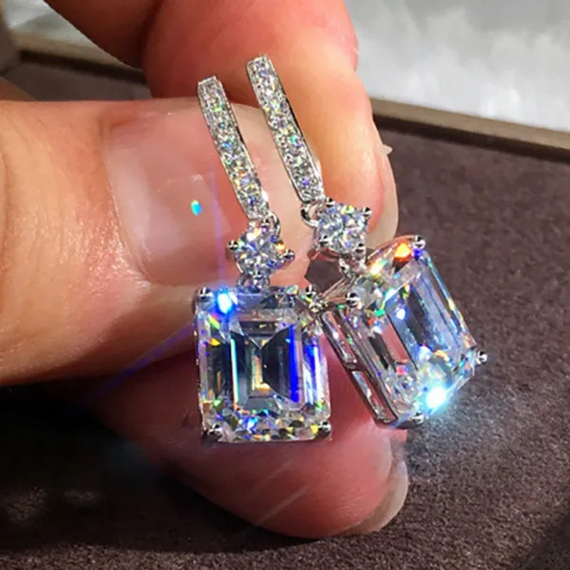 Exquisite 925 Sterling Silver Diamond Stud Earrings for Women Wedding Bridal Princess Engagement Crystal Drop Earring Party Jewelry Lover Gift