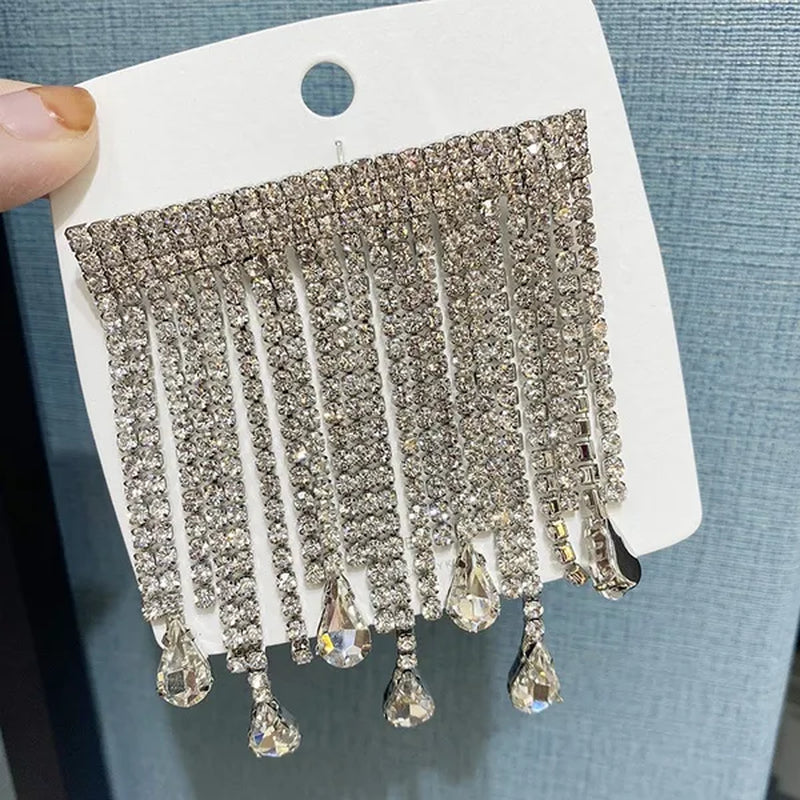 Autumn New Suit Accessories Are Fashionable, Exquisite and Simple Diamond Tassel Drop Pendant Net Red Brooch