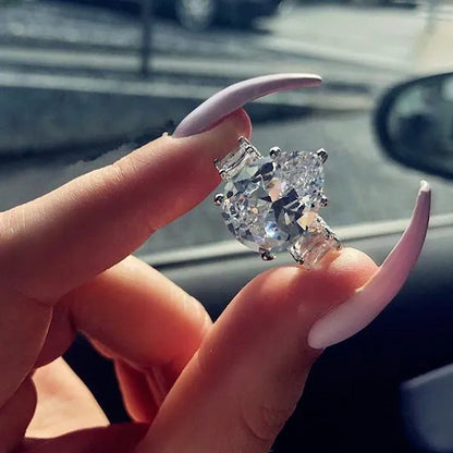 Fashion Princess Engagement Ring Elegant Bride Wedding Party Anniversary Gift