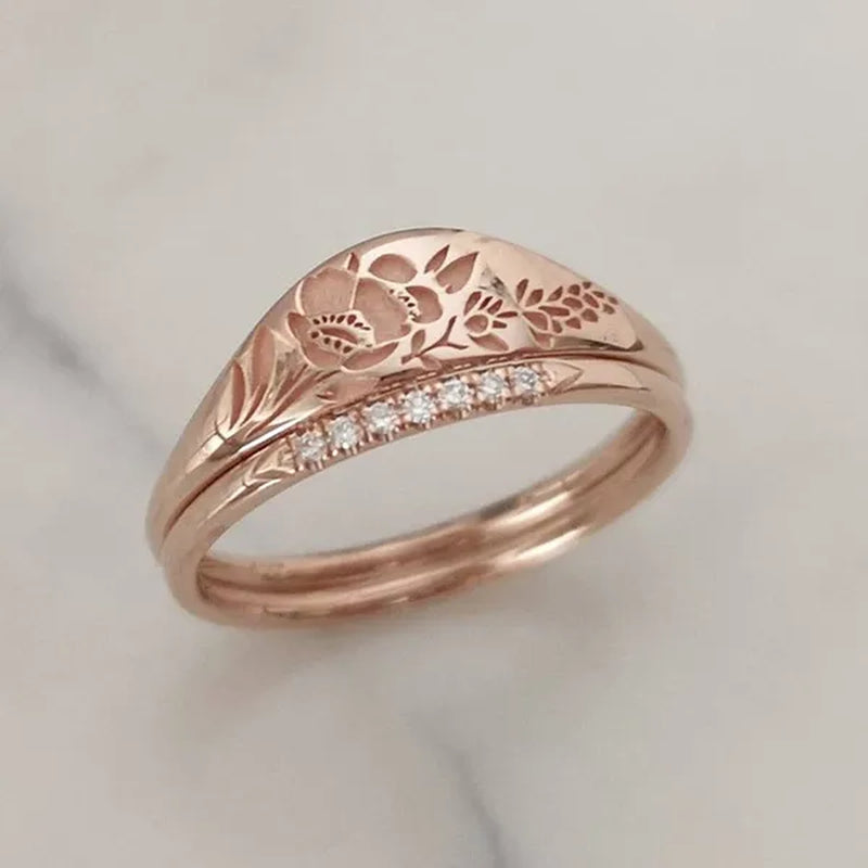 2Pcs/Set Women'S Fashion Jewelry Exquisite 925 Sterling Silver Ring Personality Carved Rose Flower Stackable Diamond Wedding Rings Set Beautiful Princess Bride Proposal Engagement Cocktail Party Accessories Anniversary Gift Size US4-12 Bague Femme