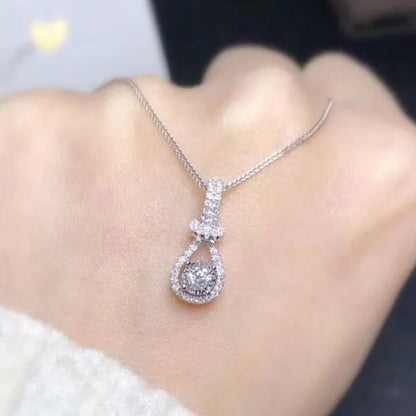 Exquisite and Fashion Ladies Clavicle Necklace 925 Silver Pave Setting Diamond Moissanite Necklace Bridal Engagement Wedding Accessories