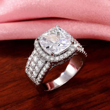 Bridal Wedding Band Ring Jewelry Micro Pave Diamond 4 Claw Setting White Sapphire Rings for Women Proposal Gift