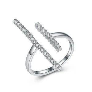 Majesty Diamonds MDS170417 White Zircon Geometric Cocktail Ring in .925 Sterling Silver - Size Adjustable