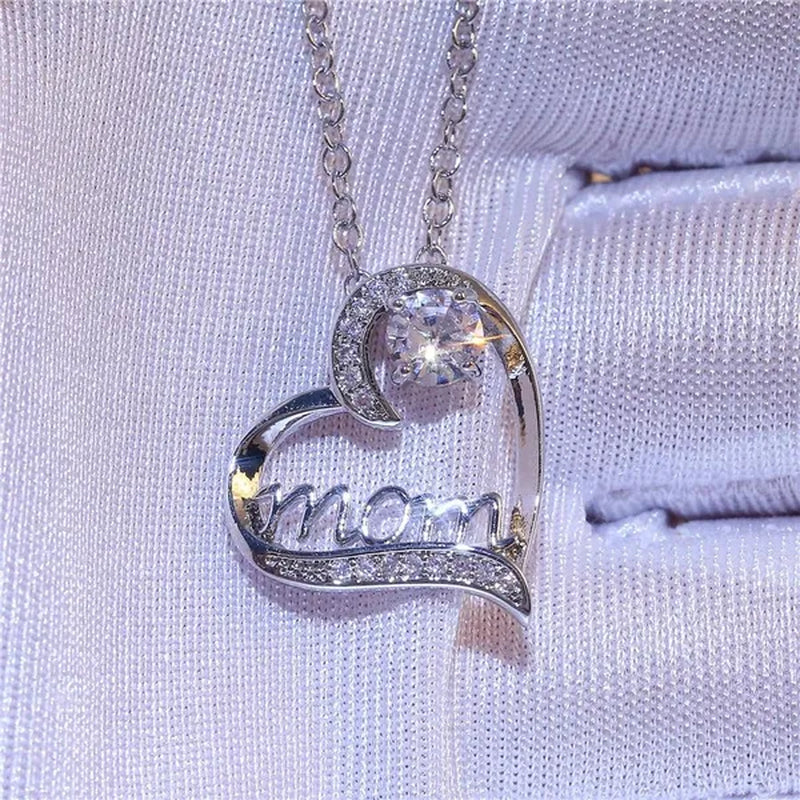 Love Mum Silver Plated Ruby MOM Character Emerald Necklace Jewelry Family Birthday Best Gift for Mother Mummy Party Wedding Band Necklace Christmas Gift