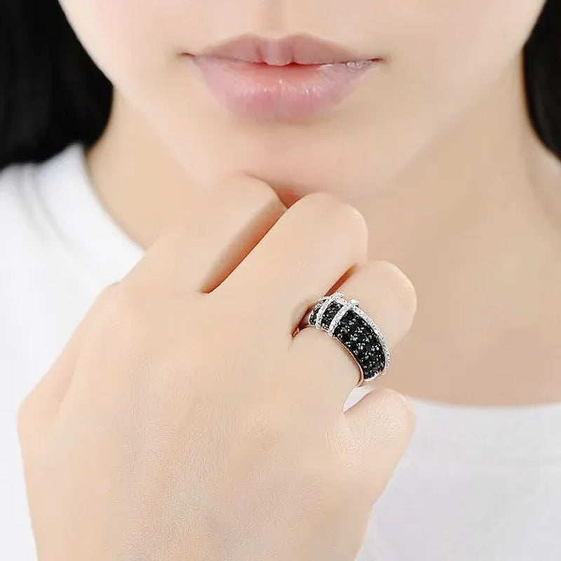 Fashion Women Creative Cross Cross Zircon Ring Black and White Bicolor Zircon Ring Engagement Rings for Women Princess Jewelry Lovely Girl Birthday Party Anniversary Gift Size: 5-11