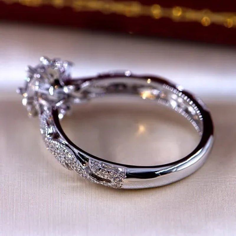 Dazzling beautiful women's fashion exquisite jewelry white Rhinestone Zircon ring romantic bride princess engagement wedding ring anniversary gift jewelry size US4 - 12 - WORLD TIME VISITS