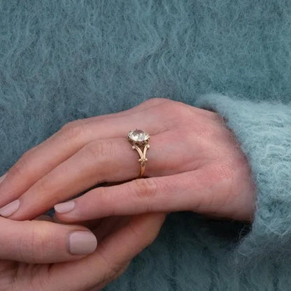 Exquisite Bridal Wedding Ring Gold Plated Claw Setting Solitaire Diamond Rings for Women Engagement Proposal Ring Jewelry