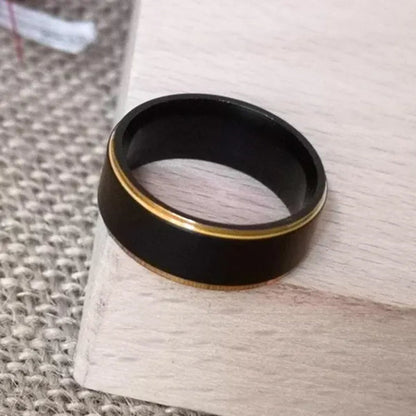 Simple Style Titanium Steel New Elegant Black Classics Ring With Gold Edge For Women Men Couple Fashion Jewelry Lover Engagement Rings Wedding Band Anniversary Gifts
