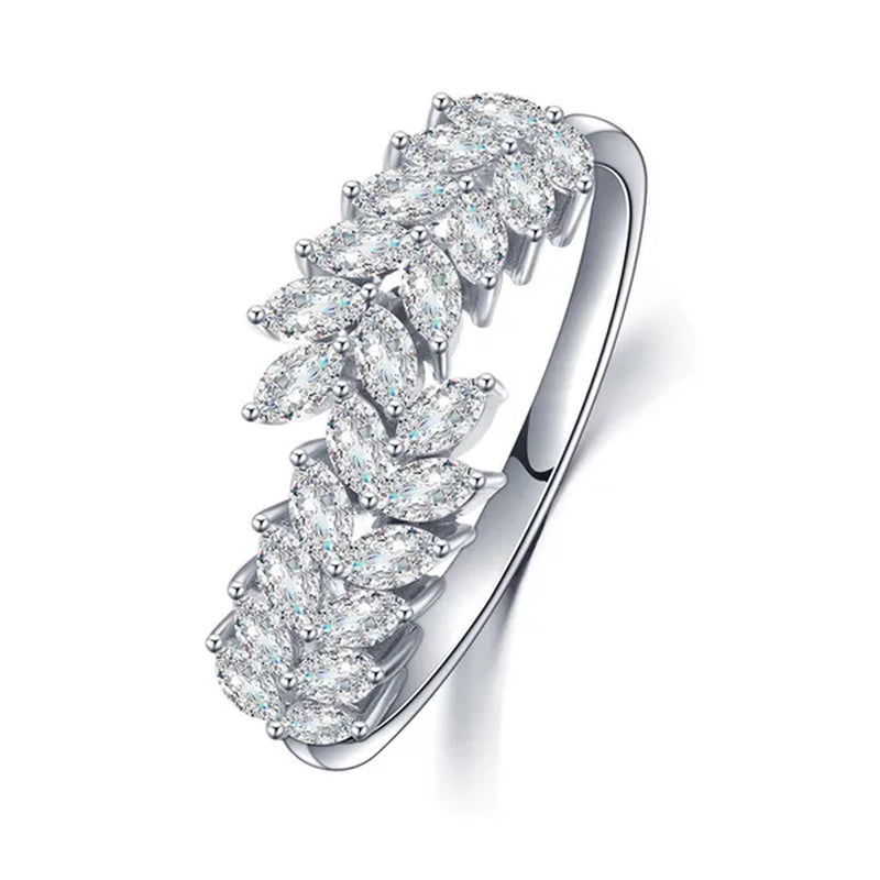 Luxury Women's Fashion Marquise Cut Ring Elegant Female Bridal Wedding Rings for Women Jewelry Engagement Anniversary Gift Party Accessories