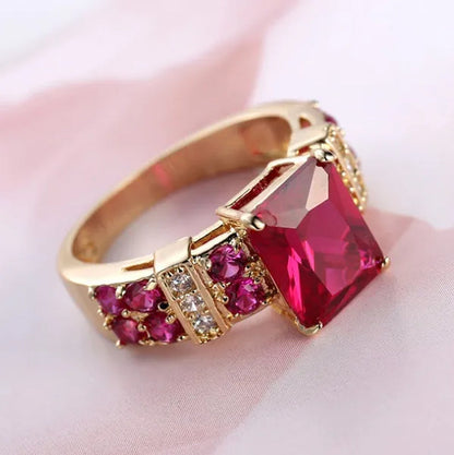 New Fashion Elegant Jewelry Ruby Gold-Plated Yellow Womans Rings